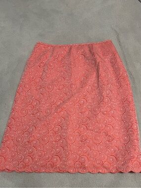 Le Suit Vintage Coral Swirl Lace Pencil Skirt